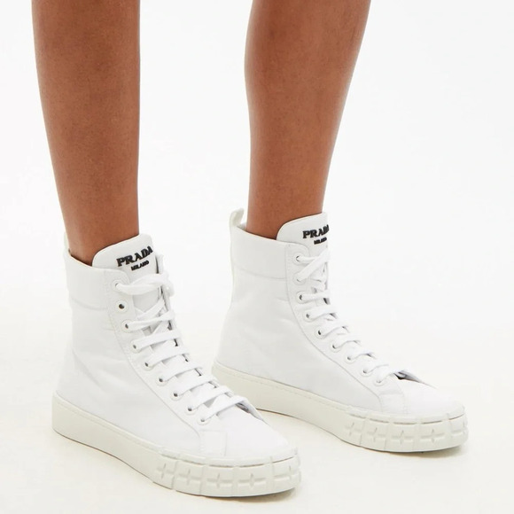 Authentic Prada Wheel Zipped-Pouch High Top Re-Nylon Trainers in White - Picture 4 of 12